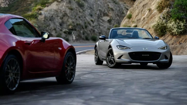 Mazda MX-5: se carga de energía. Y también de potencia