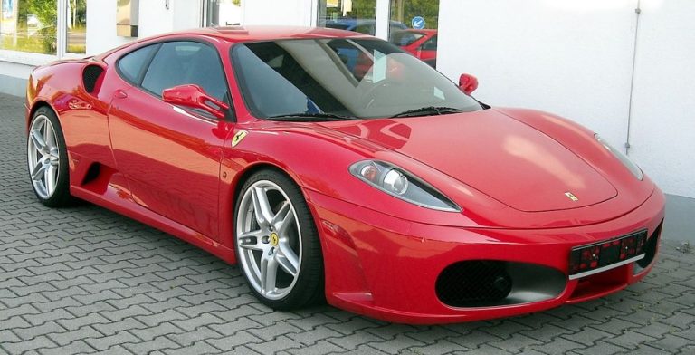 El Ferrari ‘low cost’ que le va a dar a su dueño más de un dolor de cabeza