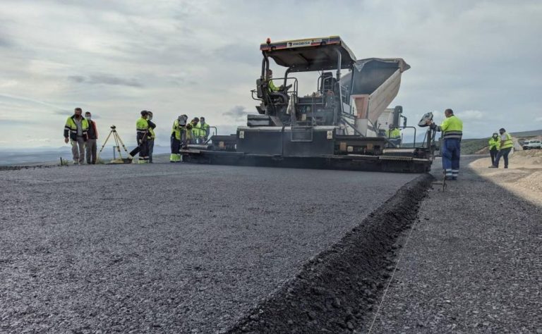 La carretera de los 5,9 millones el kilómetro que ha enfurecido a la Dirección General de Carreteras