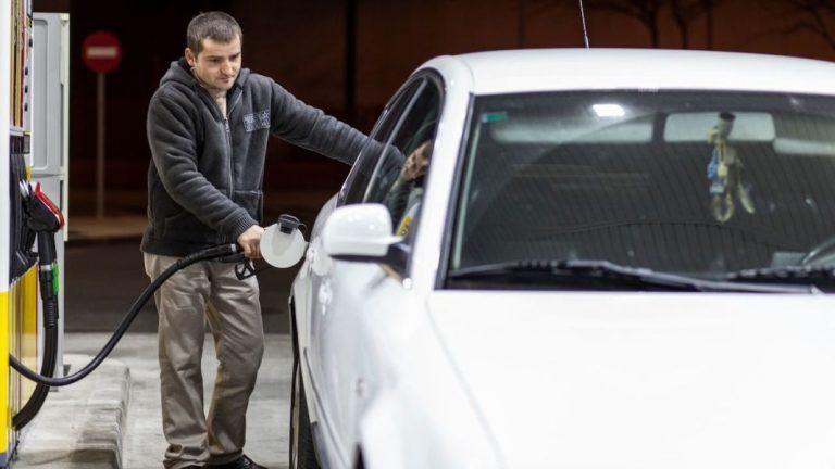 Los mejores descuentos en octubre para repostar gasolina y diésel
