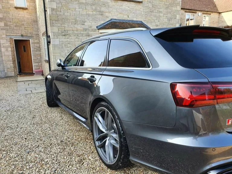 Este Audi RS6 Avant con sangre de la realeza británica puede ser tuyo