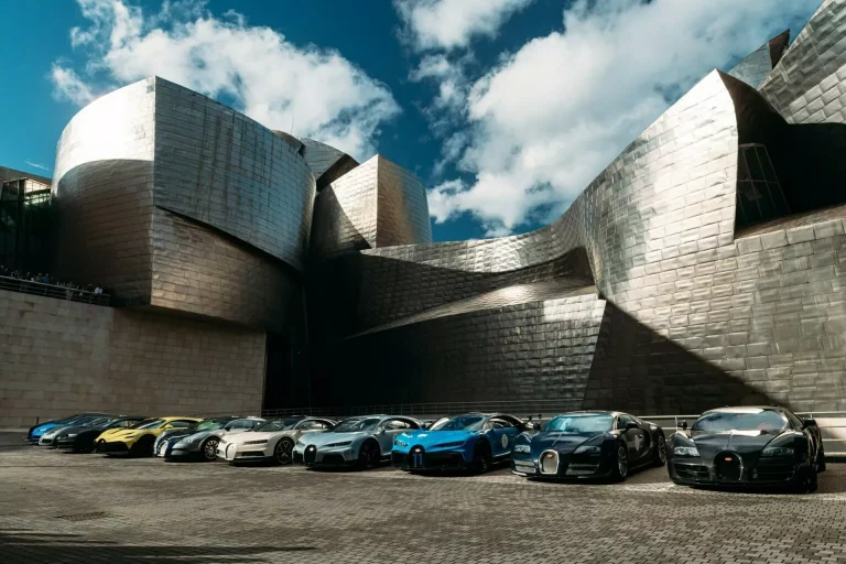 Bugatti sacó a pasear por España la friolera de 42.000 caballos