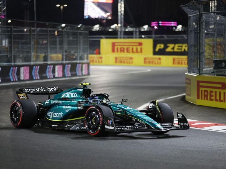 Los infortunios de Alonso y Sainz en 2023: El precio económico que sus equipos pagaron por accidentes
