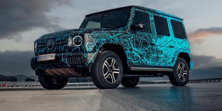 El Mercedes-Benz EQG coquetea con las redes sociales