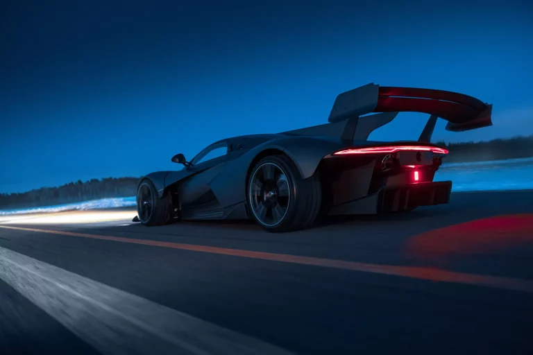Rossa LM GT Concept: Desde Rusia llega este superdeportivo ‘old school’