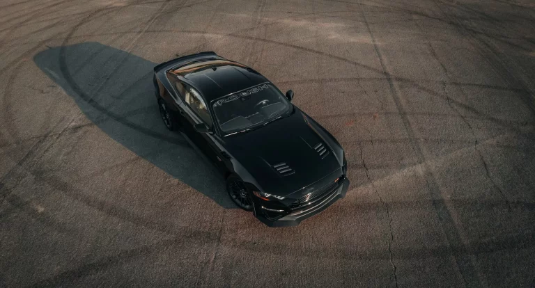 Roush ofrece este salvaje Ford Mustang para cabalgar por todo Estados Unidos