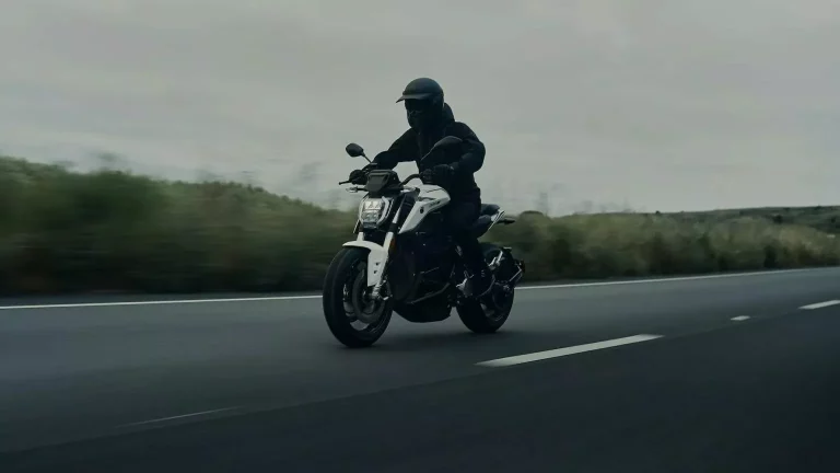 La moto eléctrica que soñaba ser un Tesla Model S
