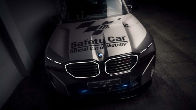 BMW XM: El Safety Car más poderoso y pesado en la historia de MotoGP