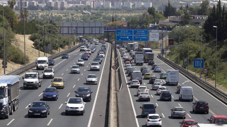 Coches demasiado viejos: uno de cada dos tiene más de 15 años