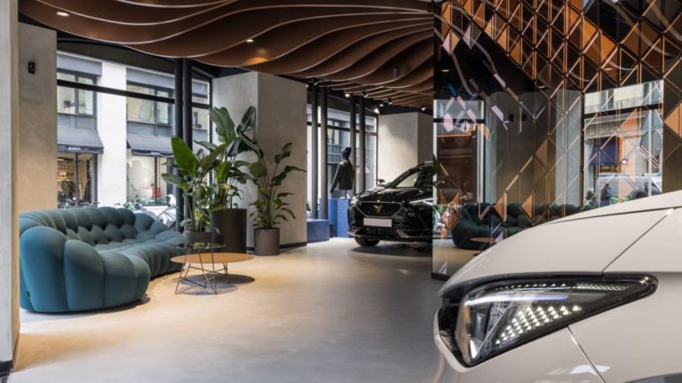 Cupra quiere conquistar París