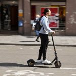 Sube la siniestralidad con patinetes eléctricos: 19 personas perdieron la vida en 2025 y 572 resultaron heridas