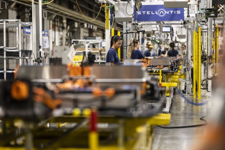 La comunidad de España que quiere a toda costa la gigafactoría de baterías de Stellantis