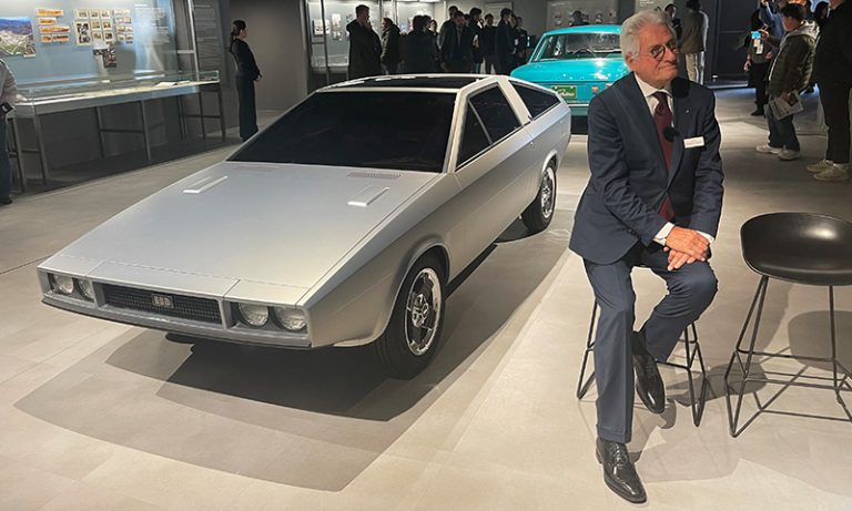 El diseñador del primer Hyundai pone la primera piedra del futuro de la marca