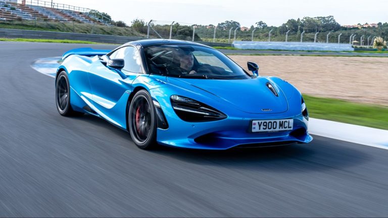 Probamos en exclusiva el McLaren 750S 2024, la nueva bestia de Woking