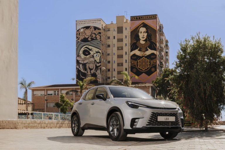 La marca de coches que electrifica las finales de la Copa Davis de tenis