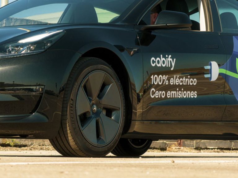 Así son los 275 coches que Cabify acaba de estrenar y que cuestan hasta 90.000 euros