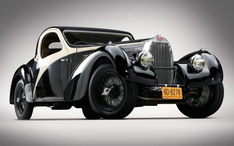 Cosas que tenían los coches clásicos y que han desaparecido en los modernos