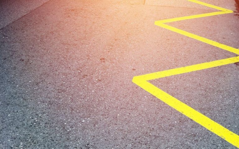 Las señales de color amarillo que la DGT ha llevado a las carreteras españolas