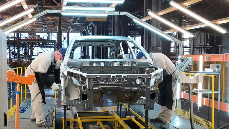 Sin autorización de la marca: Pero este coche europeo aún se sigue fabricando en Rusia