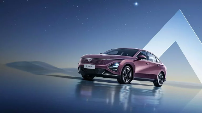 Wuling Xing Guang: Este híbrido enchufable cuesta menos que un Dacia Sandero