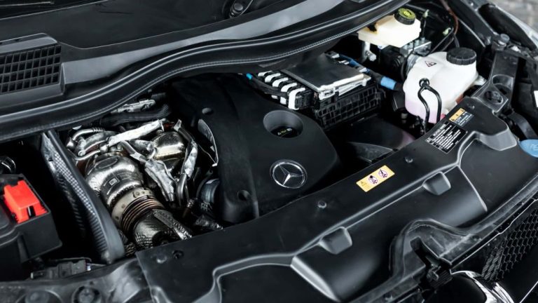 Los 4 Mercedes-Benz que esconden un Renault en sus entrañas