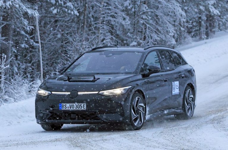 El Volkswagen ID.7 Tourer se enfrenta a las pruebas invernales
