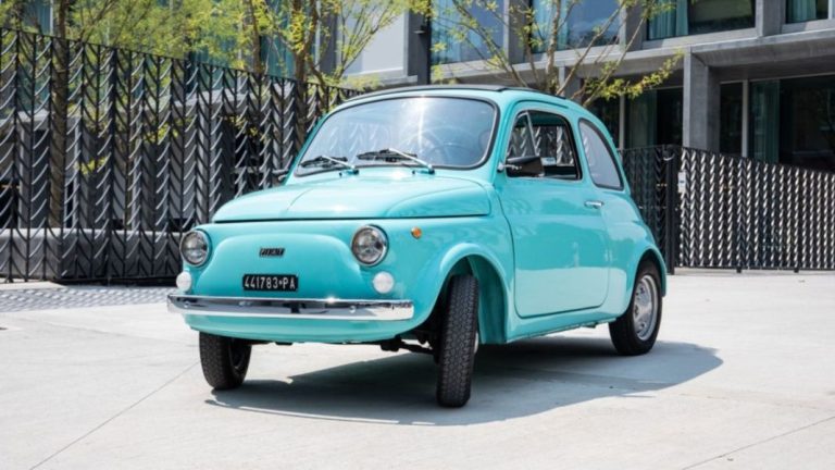 Porsche 911, Fiat 500 y otros 13 coches icónicos que nos ha dejado la historia