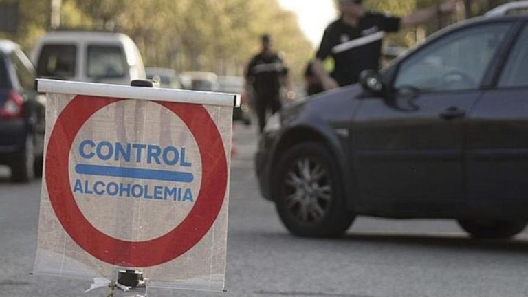 Así van a cambiar los controles de alcoholemia en 2024