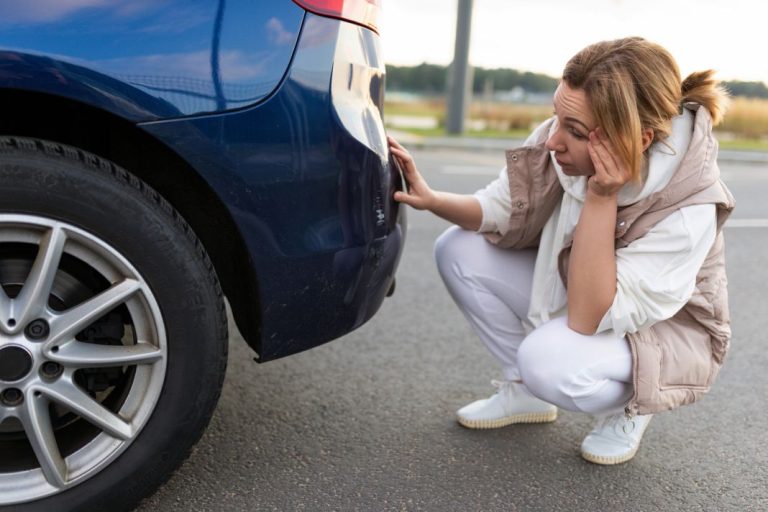 Descubre cómo eliminar los rayones de tu coche y moto con productos caseros