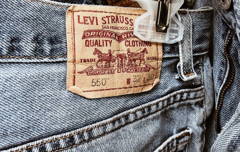 Vaqueros Levi’s al 50% de descuento en Amazon