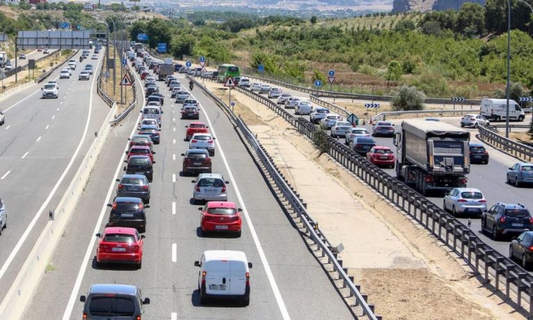 El operativo que la DGT saca a las carreteras por el puente de la Constitución
