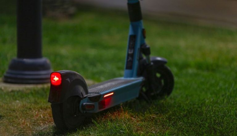 4 patinetes eléctricos perfectos. Y además homologados por la DGT