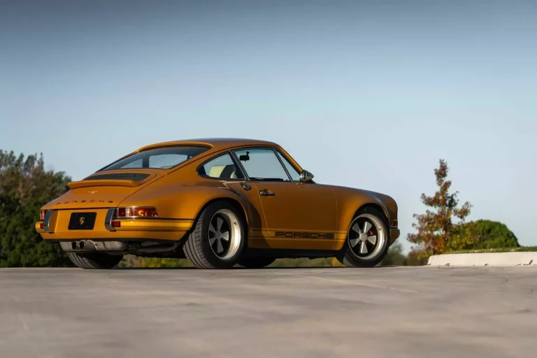 Este Porsche 911 es obra de Singer y apunta a superar el millón