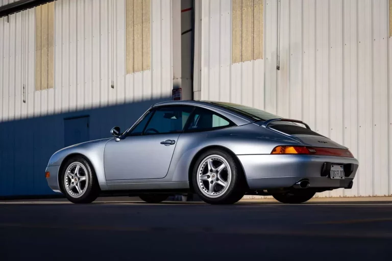 Un secreto de última hora dispara el precio de este Porsche 911 Targa