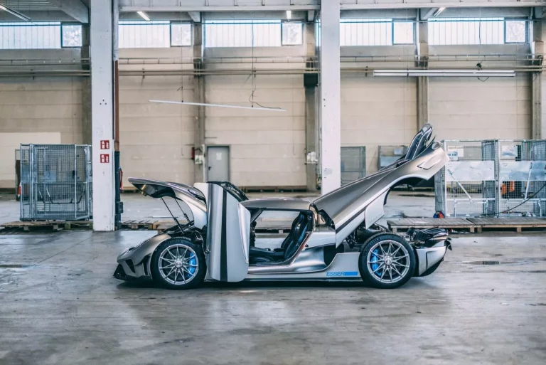 Uno de los 80 Koenigsegg Regera fabricados te está buscando