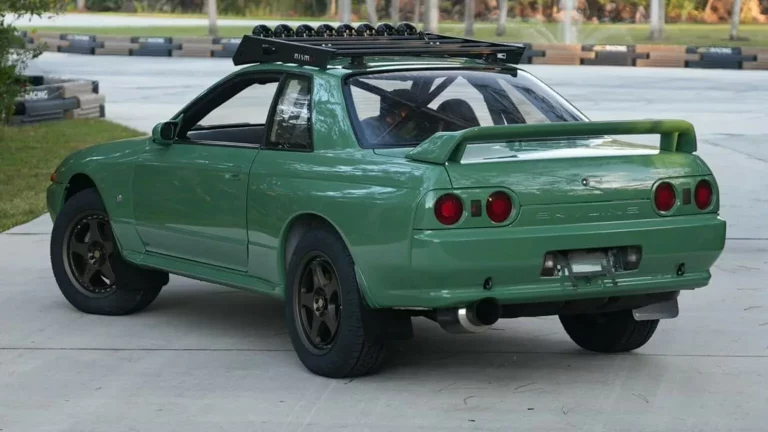 Este Nissan GT-R es la alternativa ‘low cost’ a los 911 Dakar y Huracán Sterrato