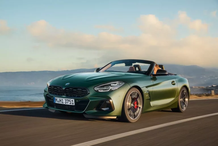 El cambio manual llega al BMW Z4 M40i. Solo para entusiastas