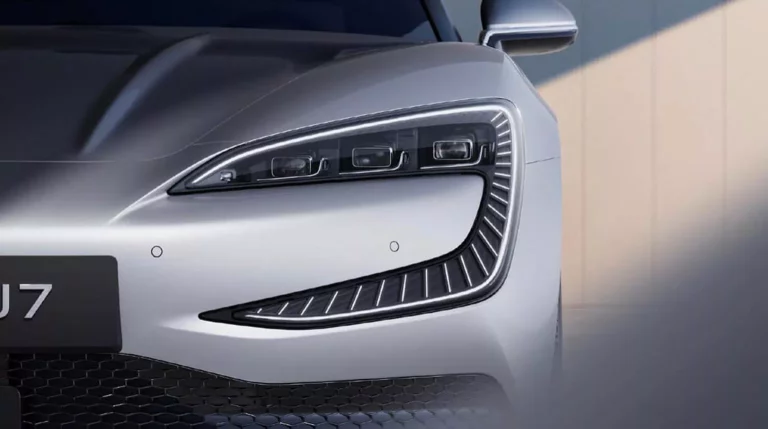 BYD YangWang U7: El Model S Plaid está en su punto de mira