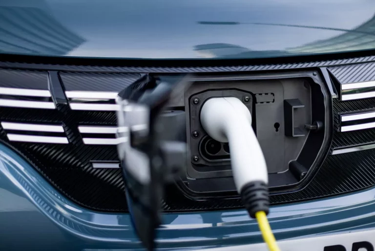 El futuro Dacia Sandero hará temblar a BYD y MG con una versión eléctrica de 18.000 euros