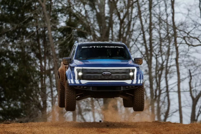 Ford F-150 Lightning Switchgear: Soñaba con ser un Raptor eléctrico