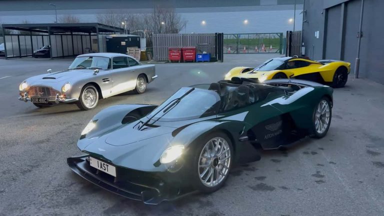 El primer Aston Martin Valkyrie Spider ya está en casa