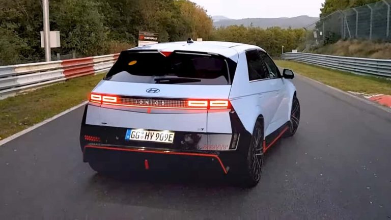 El Hyundai Ioniq 5 N arrasa con su tiempo en Nürburgring