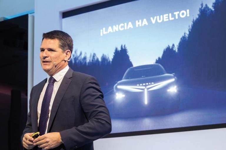 Borja Sekulits, director Lancia España y Portugal: «Tenemos una hoja de ruta que es sólida y ambiciosa»