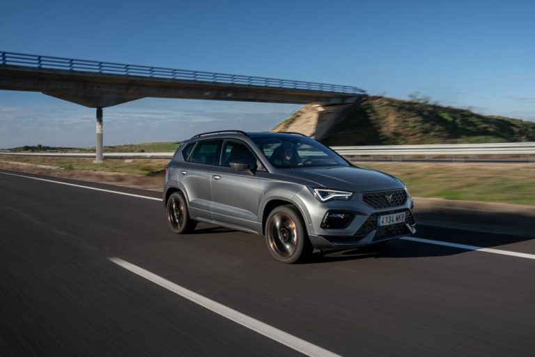 El Cupra Ateca amplía su oferta con una versión de 190 CV y tracción total