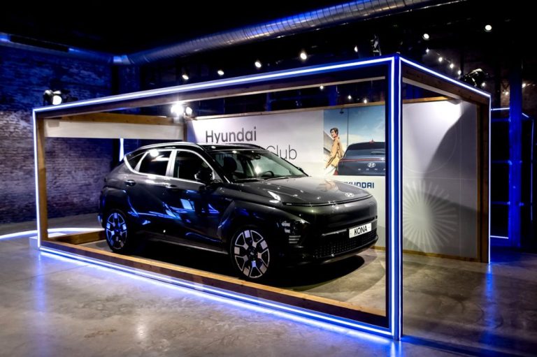 45 experiencias únicas en 45 ciudades: así ha sido la presentación del Coche del Año en España