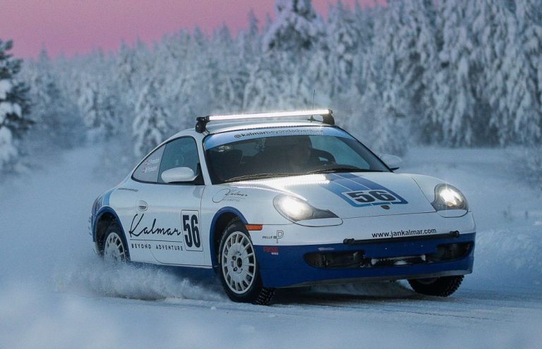 El Porsche 911 Dakar de Kalmar se llama RS-6, y es más barato que el original