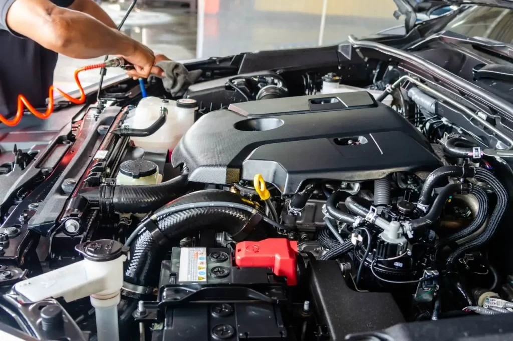Pedro (32), profesor de autoescuela: "Esta falla en la caja de cambios le está costando dinero" 2 motor16 motor de gasolina