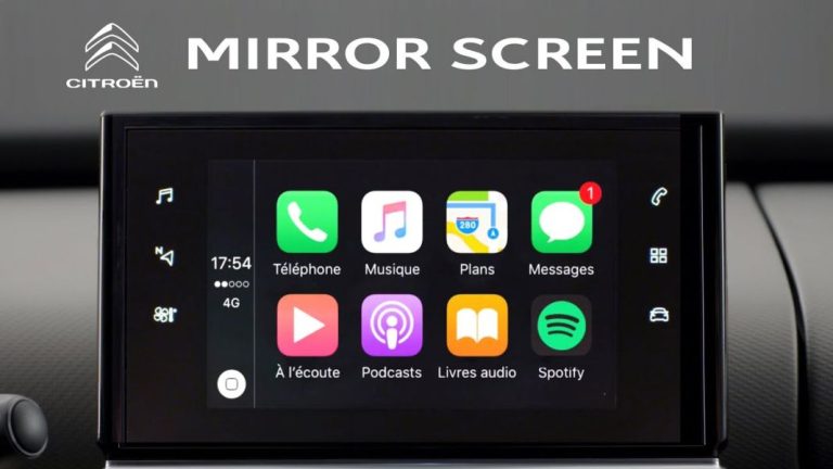 ¿En qué consiste la tecnología Mirror Screen que tiene tu coche y que te evita una multa de 6 puntos?