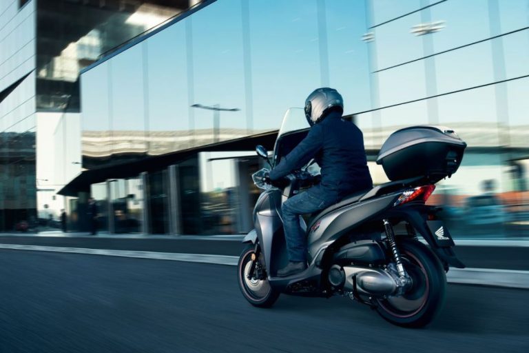 Innovadora patente de Honda revoluciona la seguridad de motoristas en carretera