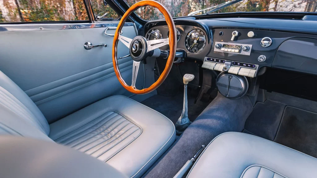Retromóvil homenajea al Pegaso Z-102, conocido como el "Ferrari español", en su 75 aniversario 2 Motor16 Pegaso Z-102 Saoutchik Serie II Berlinetta